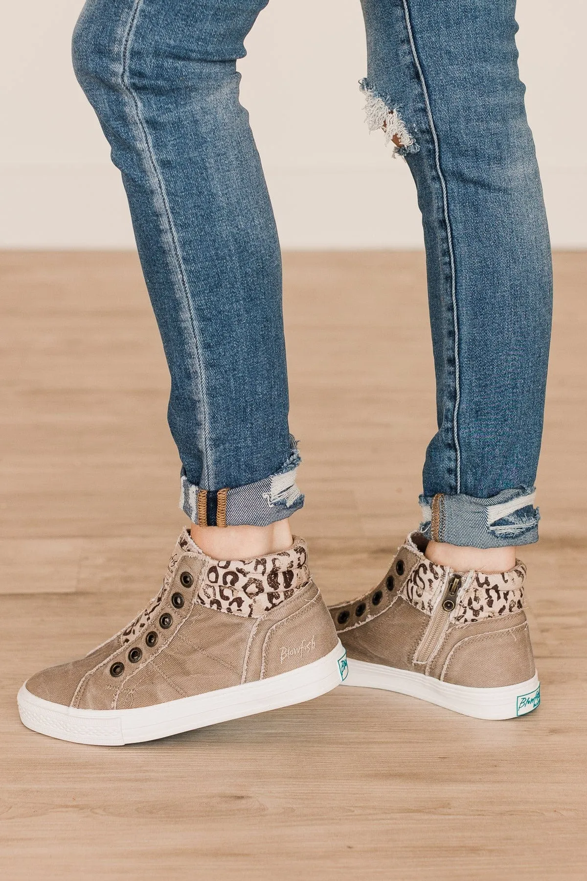 Blowfish Kora Sneakers- Cream Coffee Smoked