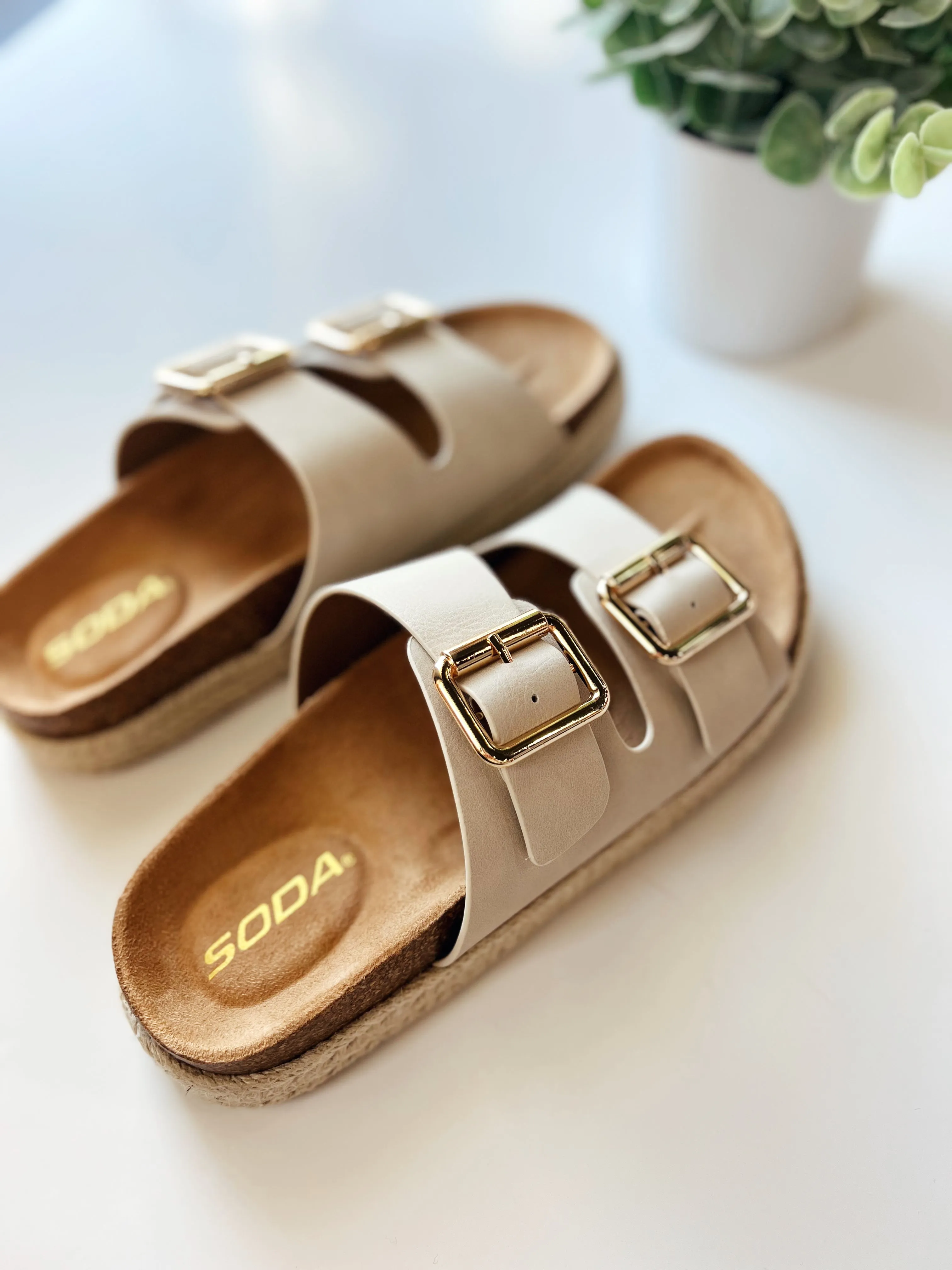 Bone double buckle sandal