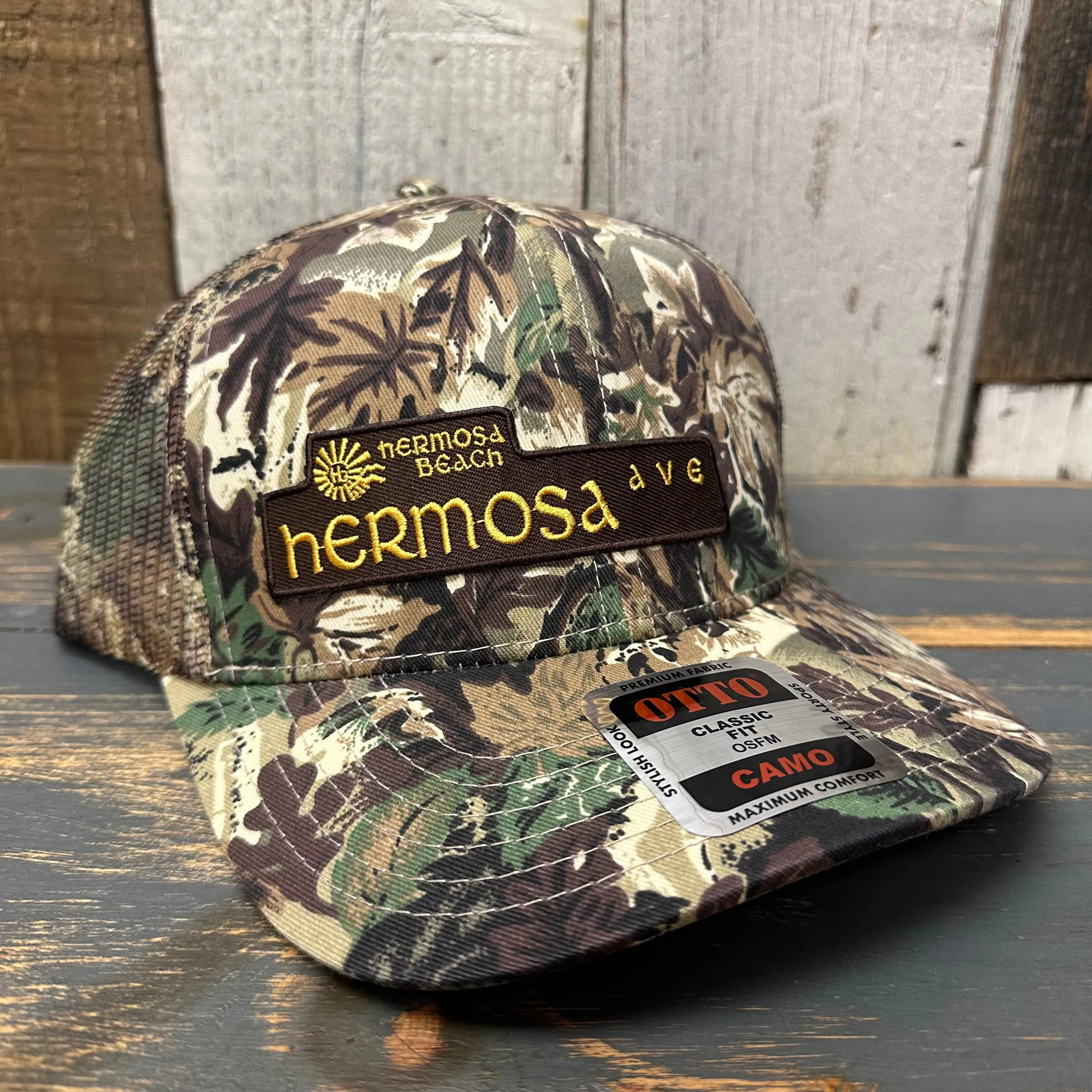 Hermosa Beach HERMOSA AVE 6 Panel Low Profile Trucker Hat - Camo