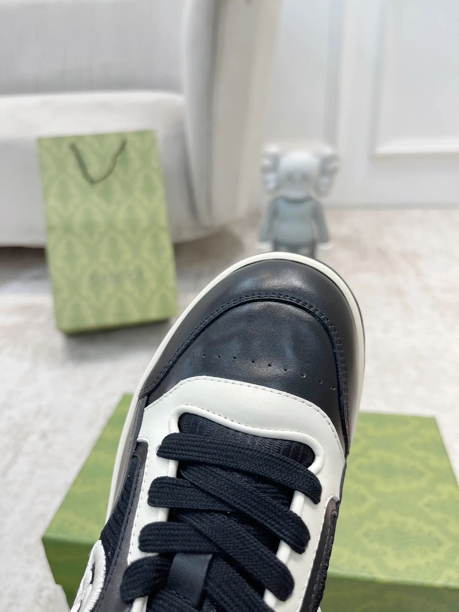 SE1069 GG Women's MAC80 sneaker /  Size5-11