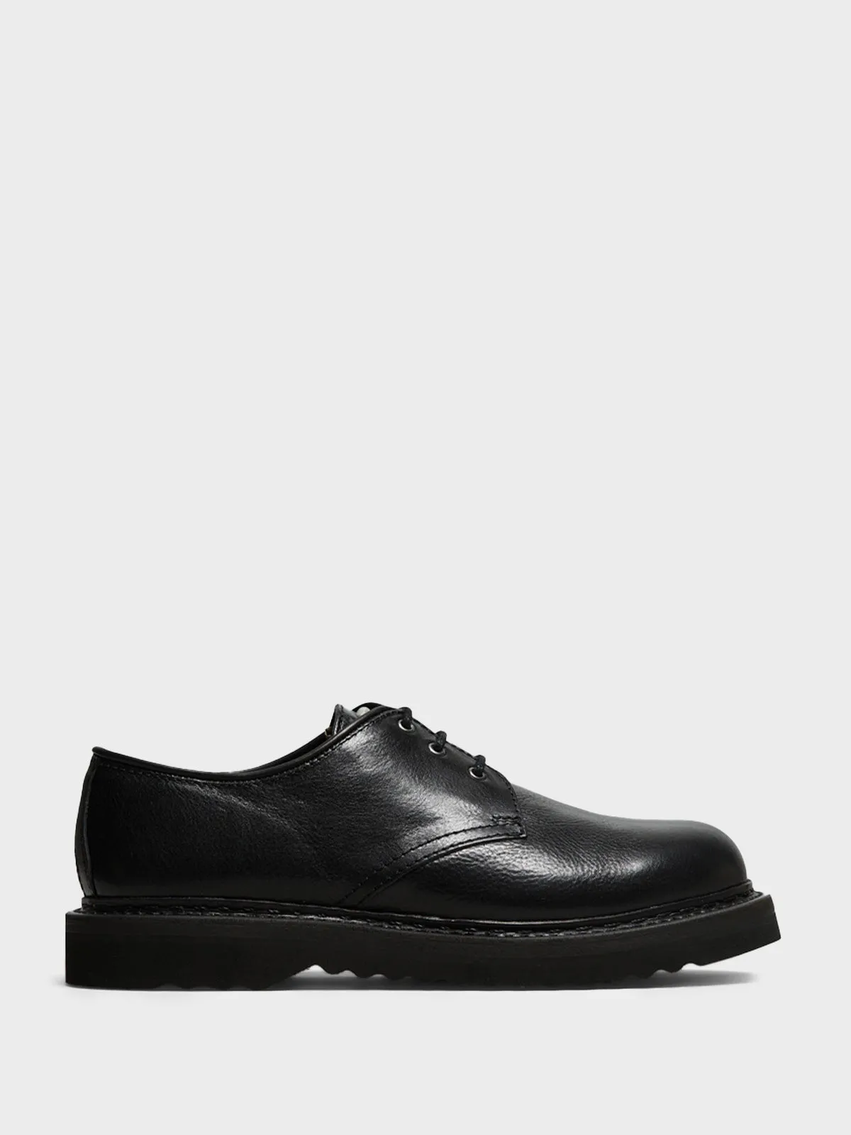 Tramper Shoe in Black Supple