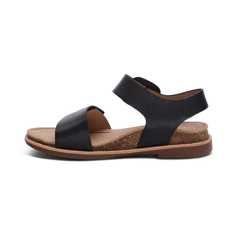 Women's Claire