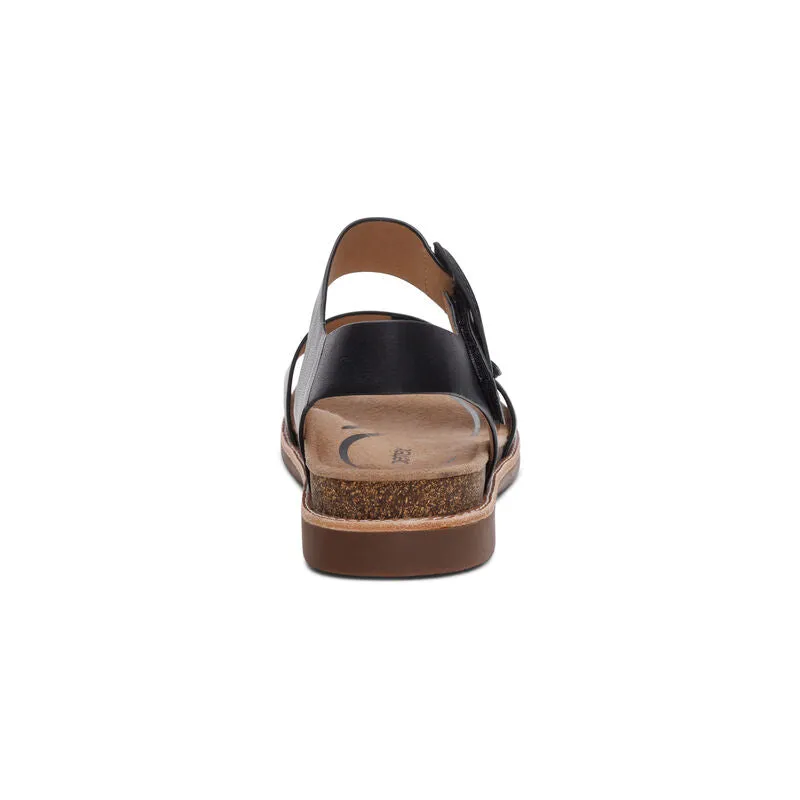 Women's Claire