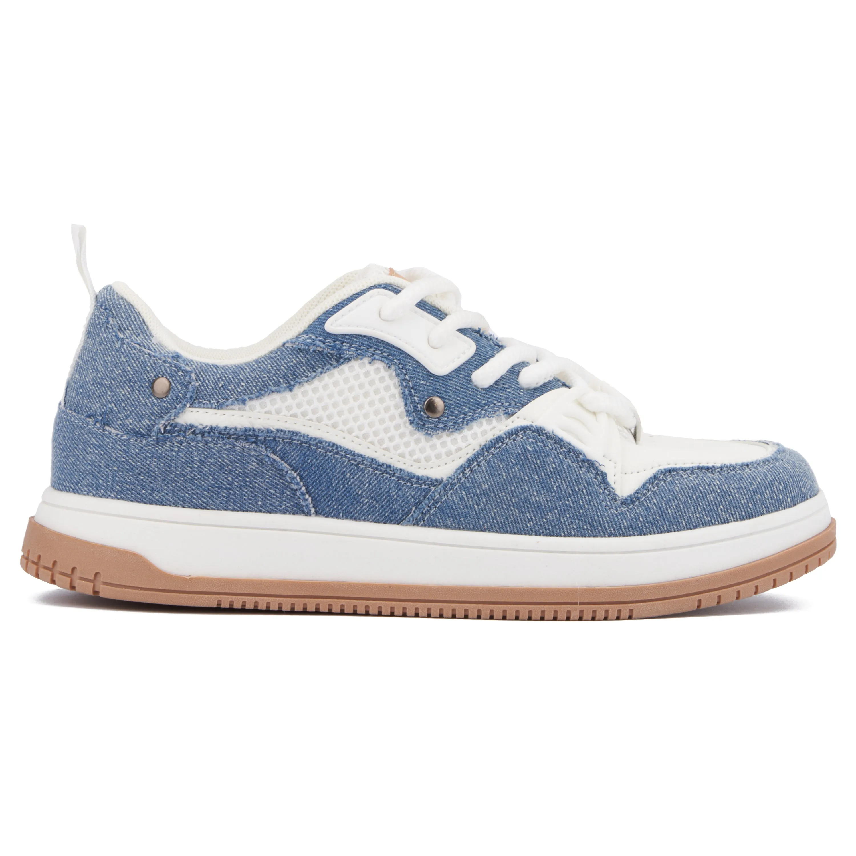 Women's Famous Low Top Sneakers